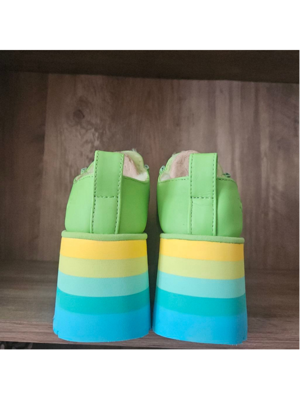 UGG Urseen Platform All Gender Multicolor Lamb Wool Slide On Womens 7 NIB Green - Picture 3 of 9